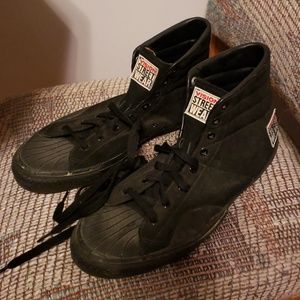 Vintage Vision Street Wear Sneakers